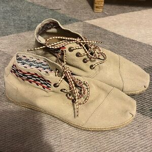 TOMS moccasins